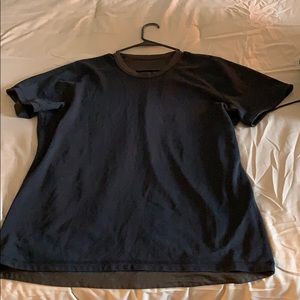 Lululemon men’s reversible athletic shirt